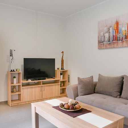 Centar Lux 3 Apartment Zrenjanin Ngoại thất bức ảnh