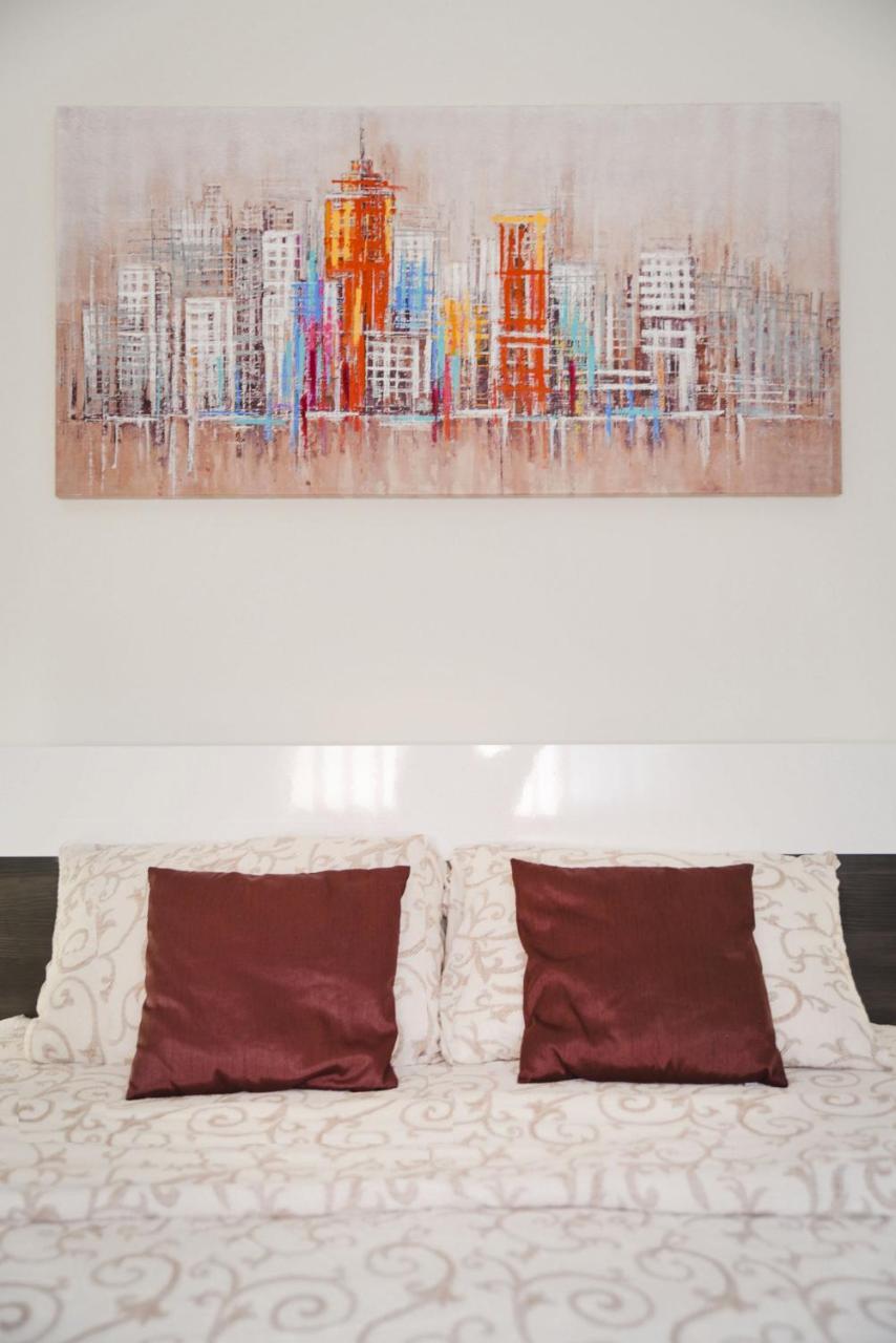 Centar Lux 3 Apartment Zrenjanin Ngoại thất bức ảnh